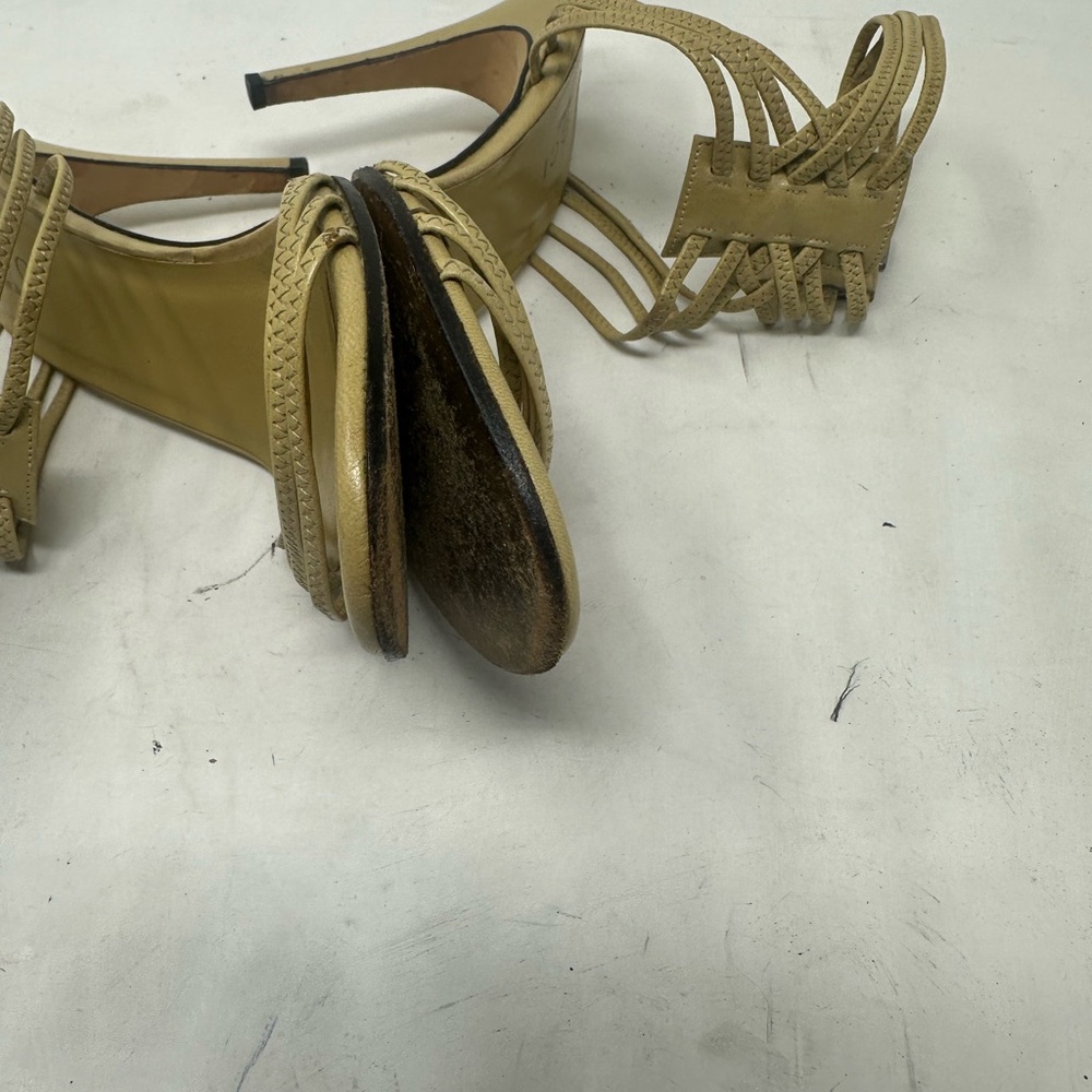 Gucci Gladiator Sandals Size 7 - Picture 11 of 16